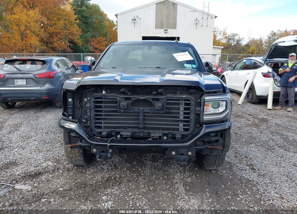 2018 GMC SIERRA 1500 SLE VIN: 3GTU2MEC2JG205869