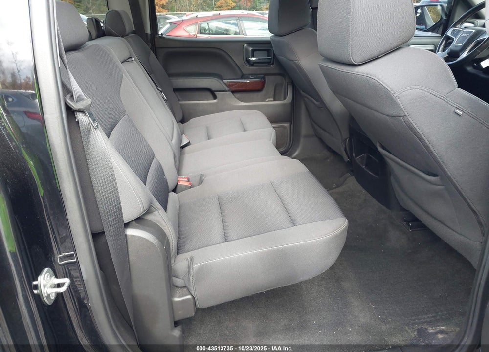 2018 GMC SIERRA 1500 SLE VIN: 3GTU2MEC2JG205869
