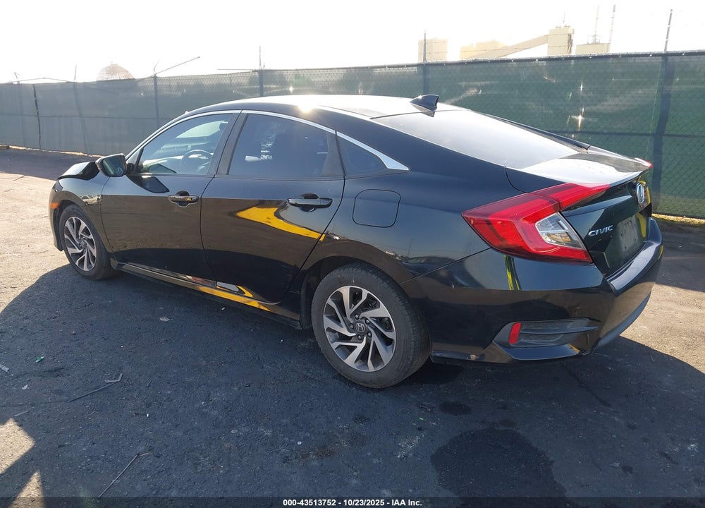 2017 HONDA CIVIC VIN: 2HGFC2F72HH514829