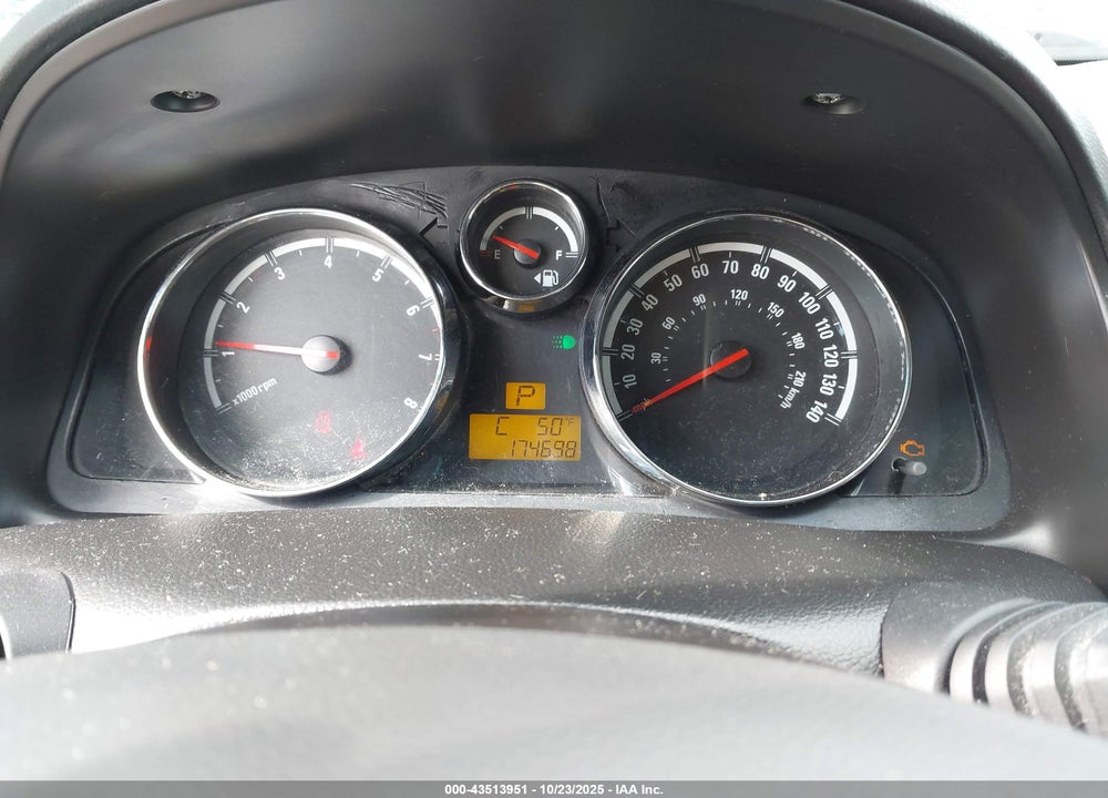 2008 SATURN VUE 4-CYL XE VIN: 3GSCL33P68S688108