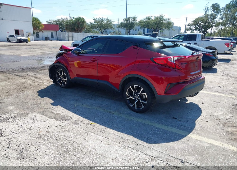 2020 TOYOTA C-HR XLE VIN: JTNKHMBX0L1087461