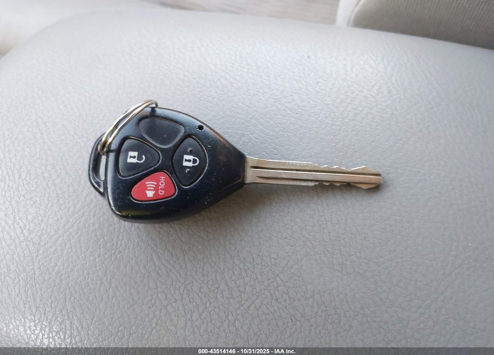 2011 TOYOTA RAV4 VIN: 2T3ZF4DV9BW076351
