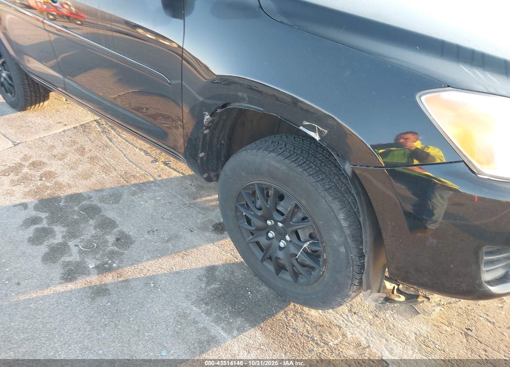 2011 TOYOTA RAV4 VIN: 2T3ZF4DV9BW076351