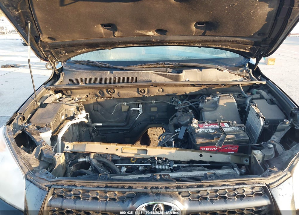 2011 TOYOTA RAV4 VIN: 2T3ZF4DV9BW076351