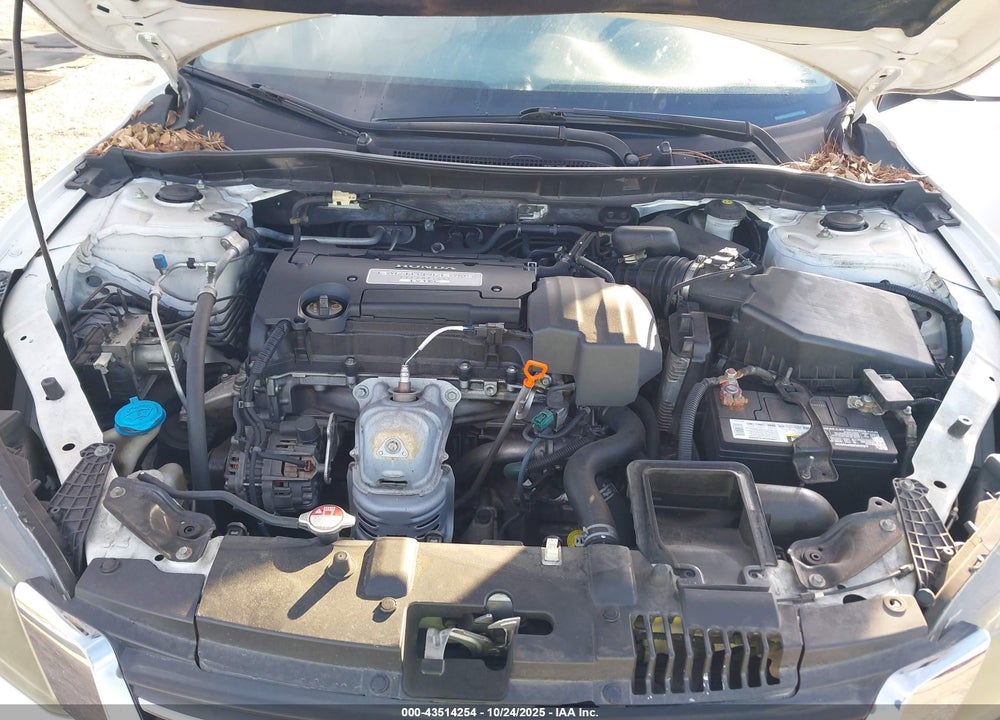 2013 HONDA ACCORD VIN: 1HGCR2F39DA226992