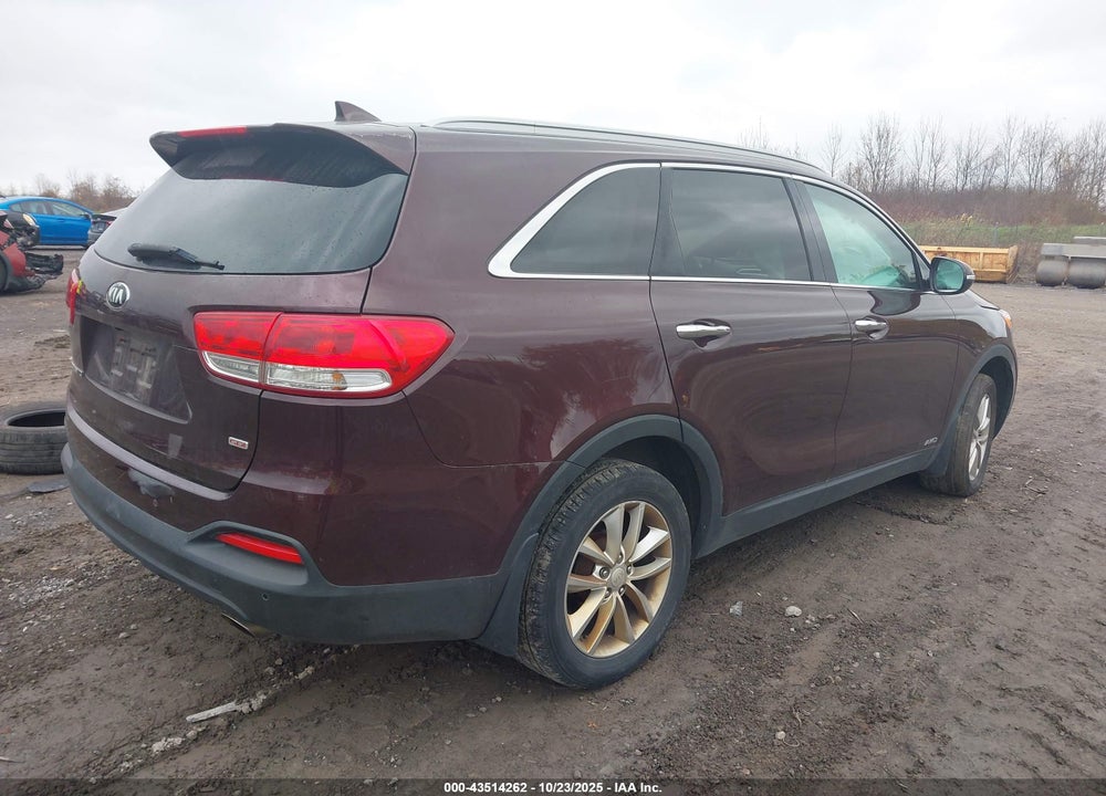 2016 KIA SORENTO 2.4L LX VIN: 5XYPGDA37GG144286