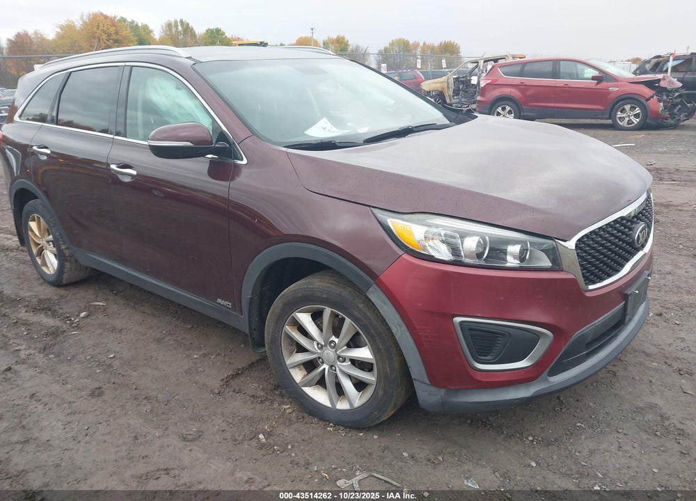 2016 KIA SORENTO 2.4L LX VIN: 5XYPGDA37GG144286
