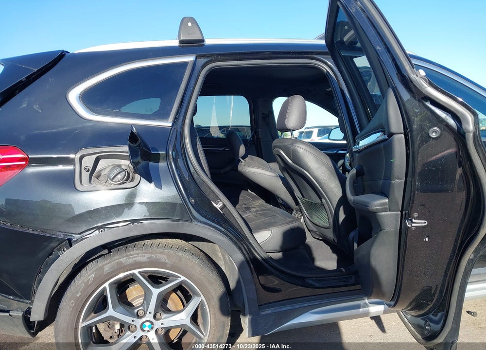 2018 BMW X1 XDRIVE28I VIN: WBXHT3C31J5K28498