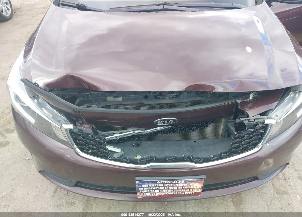 2017 KIA FORTE LX VIN: 3KPFK4A73HE076371
