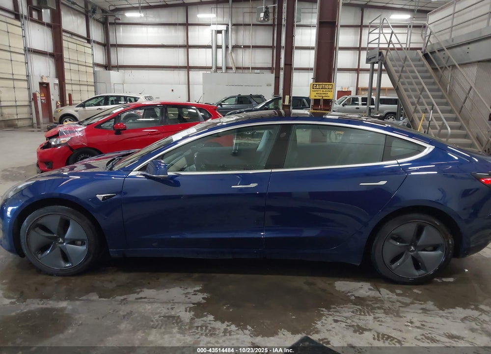 2018 TESLA MODEL 3 LONG RANGE/PERFORMANCE VIN: 5YJ3E1EB2JF090155
