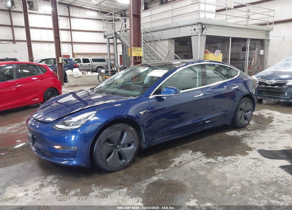 2018 TESLA MODEL 3 LONG RANGE/PERFORMANCE VIN: 5YJ3E1EB2JF090155