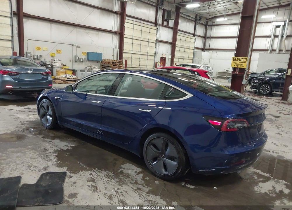 2018 TESLA MODEL 3 LONG RANGE/PERFORMANCE VIN: 5YJ3E1EB2JF090155