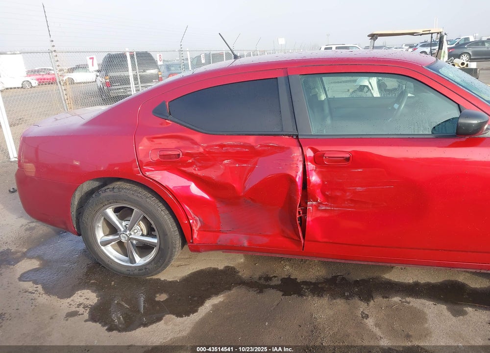2008 DODGE CHARGER VIN: 2B3KA43R58H276531
