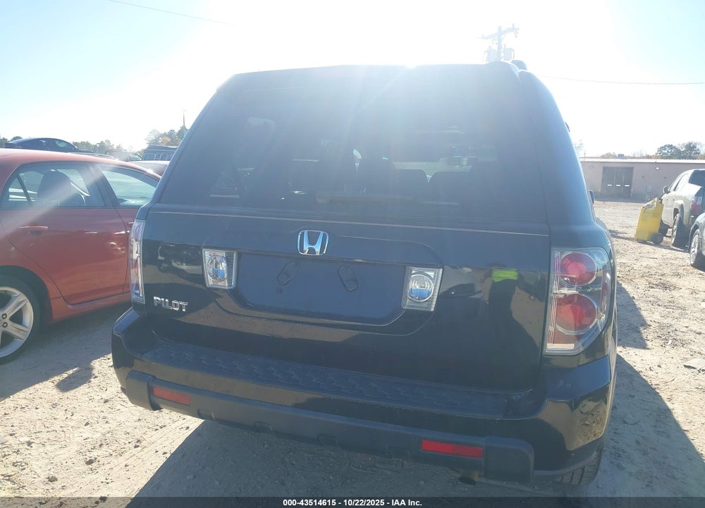 2007 HONDA PILOT EX-L VIN: 5FNYF28637B030255