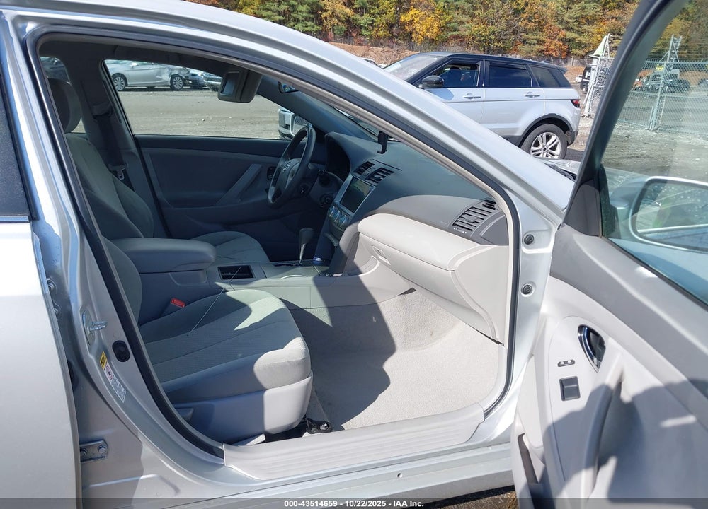 2007 TOYOTA CAMRY LE VIN: 4T1BE46K67U716894