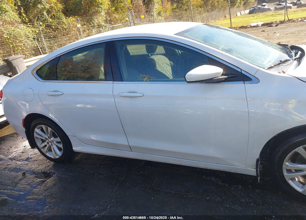 2017 CHRYSLER 200 TOURING VIN: 1C3CCCFB2HN500856
