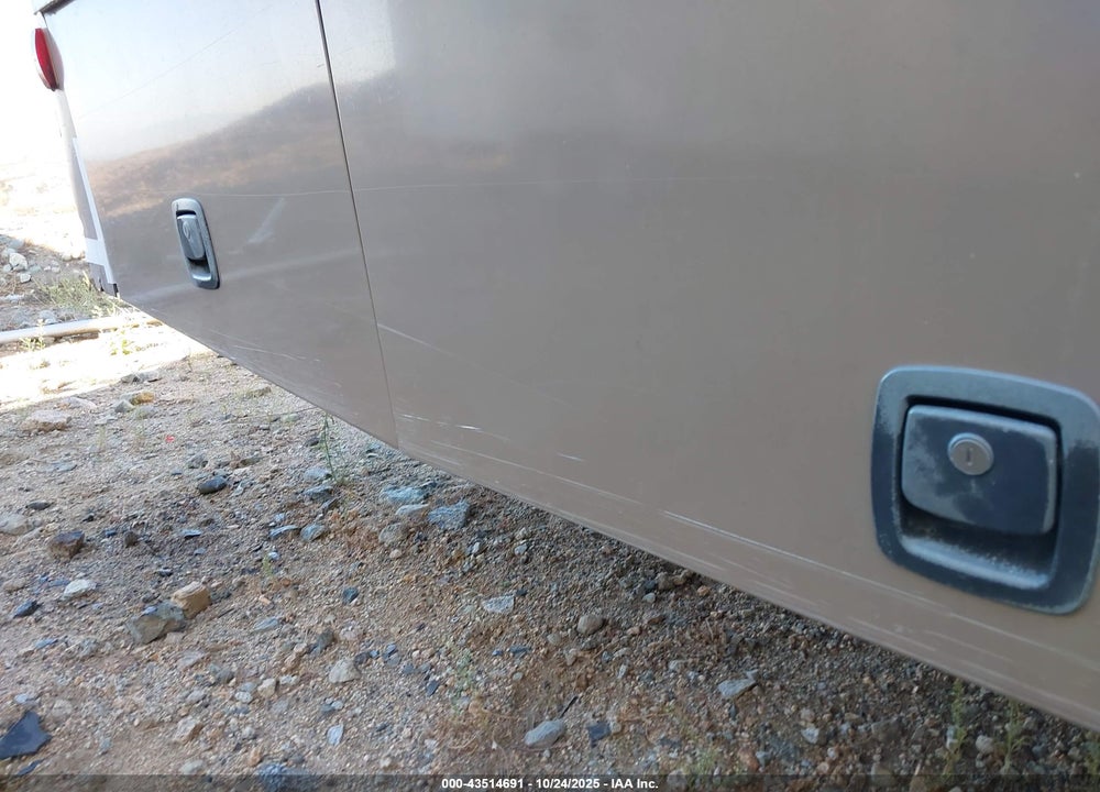 2006 FORD F550 SUPER DUTY STRIPPED CHASS VIN: 1F6MF53Y860A08485