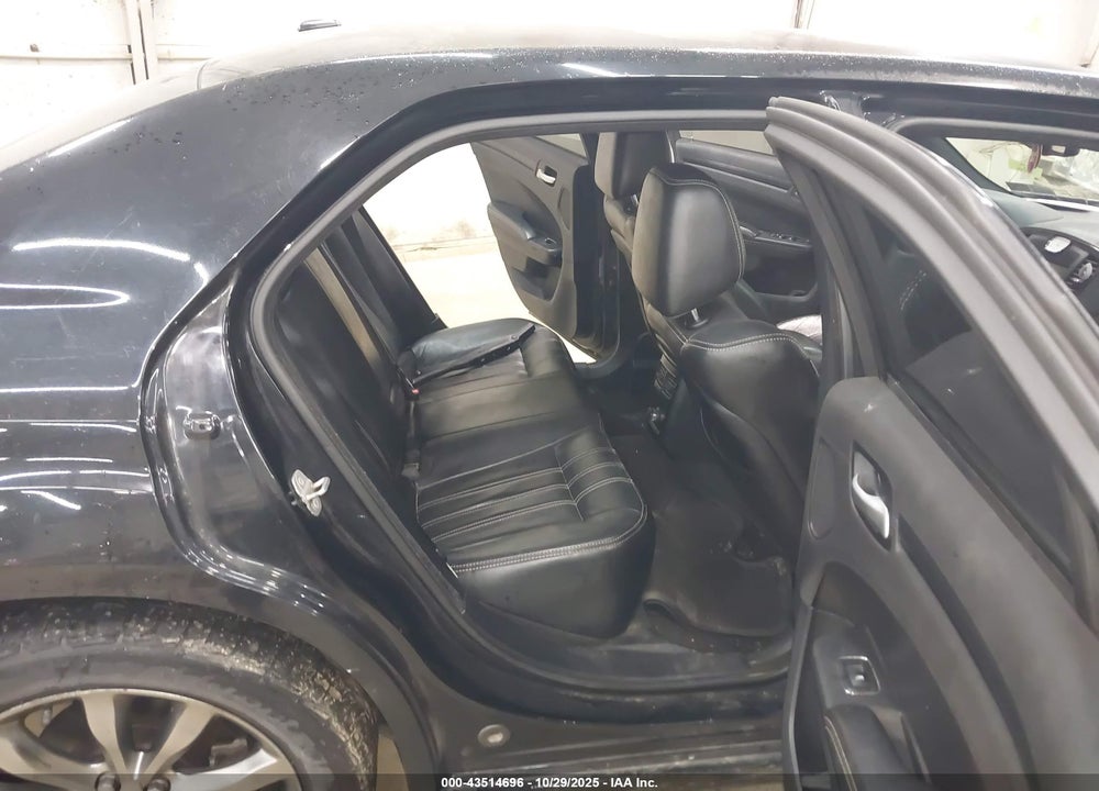 2014 CHRYSLER 300 300S VIN: 2C3CCAGG6EH298123