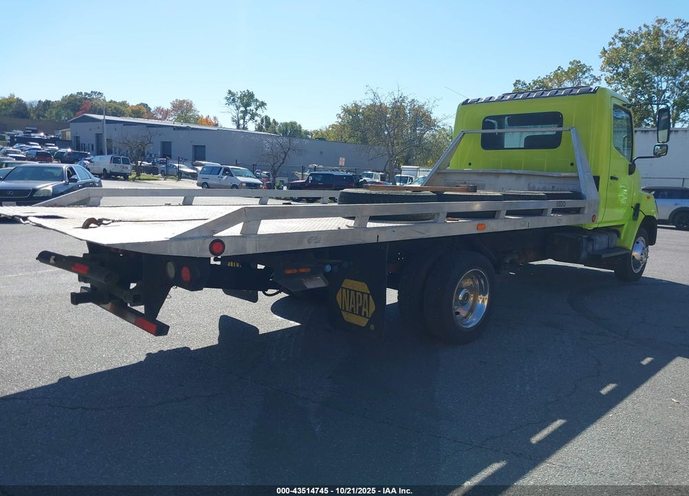 2005 HINO 165 VIN: JHBNB6JM851S10049