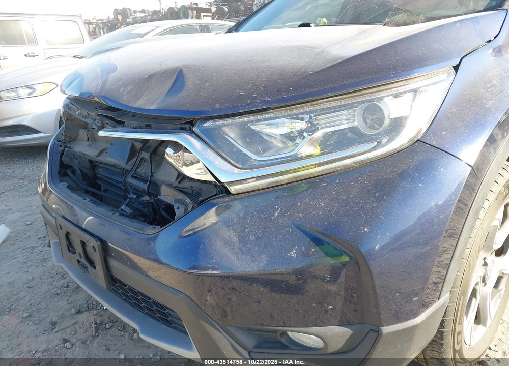 2018 HONDA CR-V EX VIN: 7FARW2H53JE008876