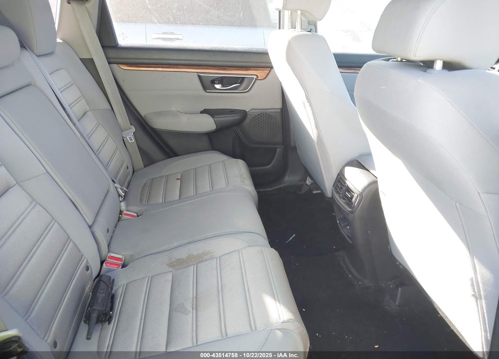 2018 HONDA CR-V EX VIN: 7FARW2H53JE008876
