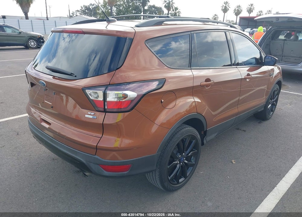 2017 FORD ESCAPE SE VIN: 1FMCU9GD3HUC27231