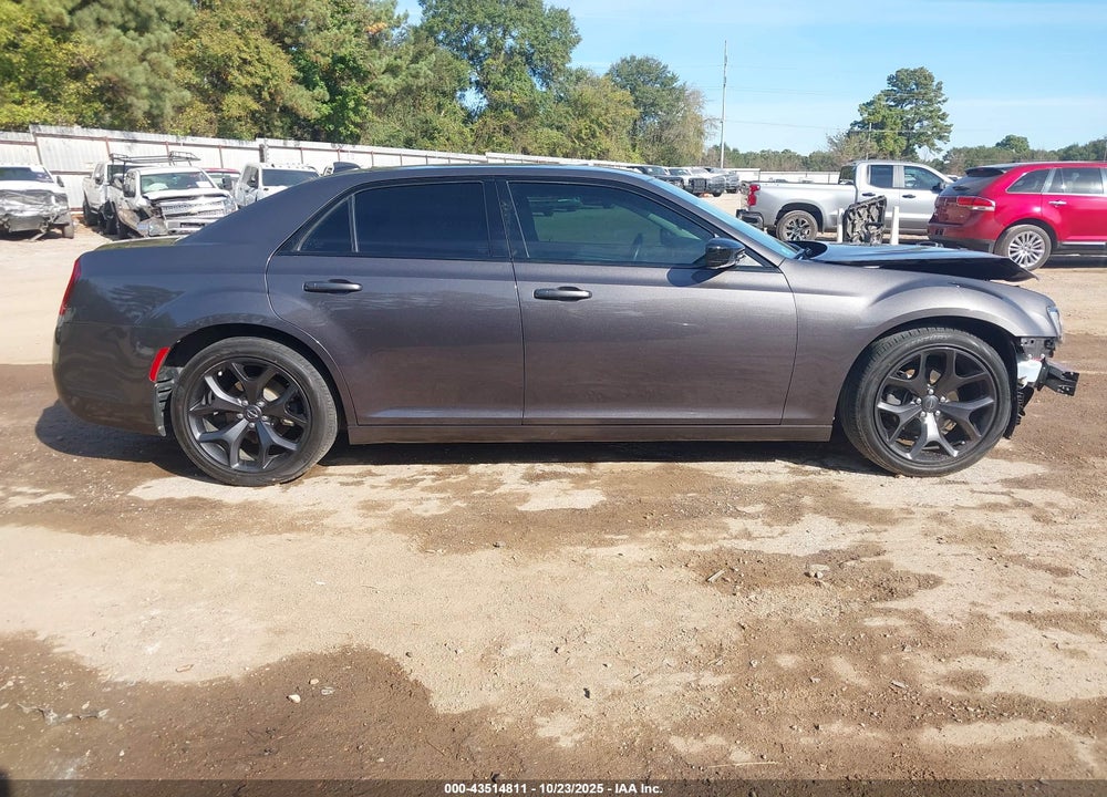 2021 CHRYSLER 300 TOURING VIN: 2C3CCAAG3MH529437