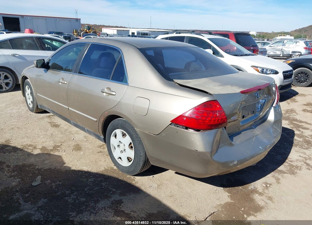2006 HONDA ACCORD 2.4 LX VIN: JHMCM564X6C000425