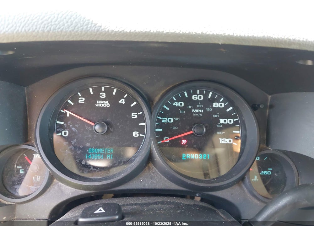 2011 CHEVROLET SILVERADO 1500 LS VIN: 1GCRCREA1BZ185646