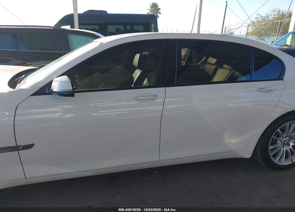 2014 BMW ALPINA B7 VIN: WBAYE8C51ED135298