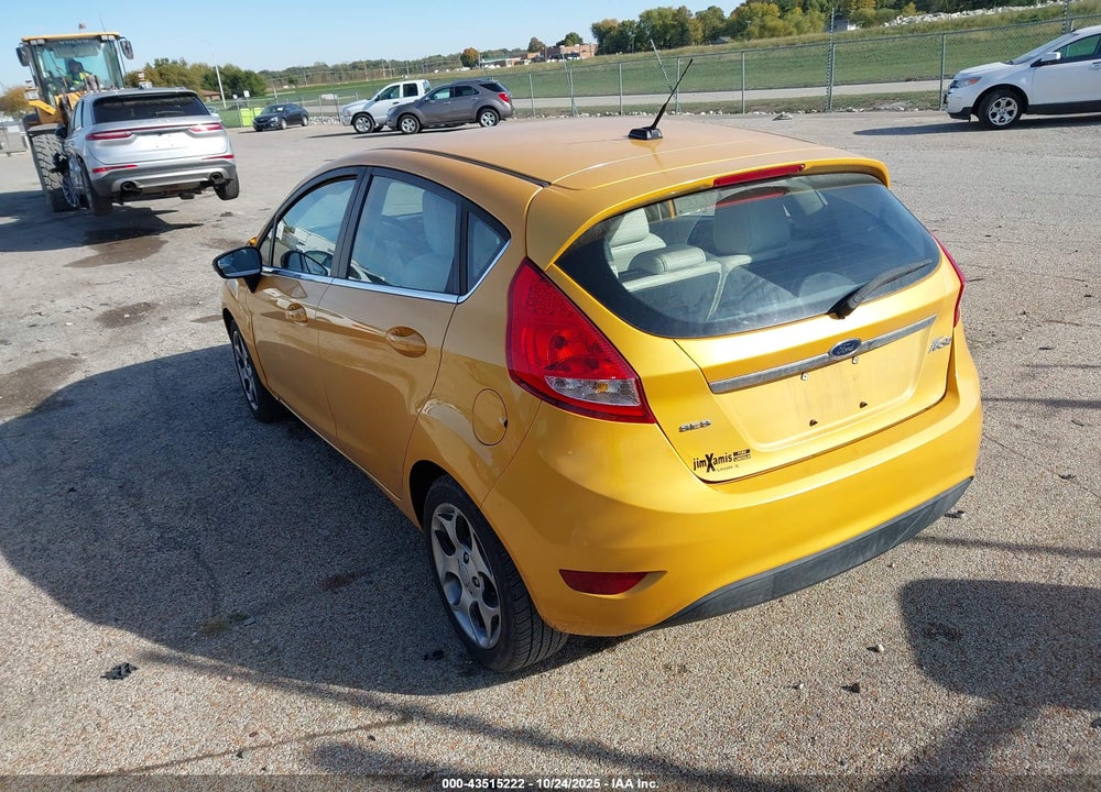 2011 FORD FIESTA SES VIN: 3FADP4FJ5BM100914