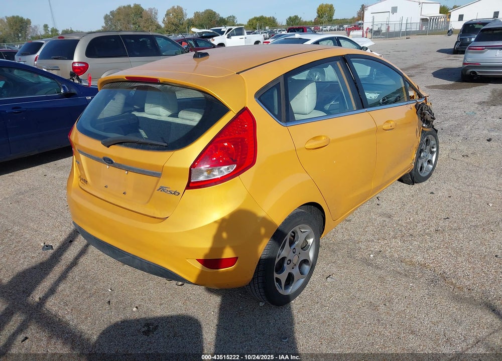 2011 FORD FIESTA SES VIN: 3FADP4FJ5BM100914