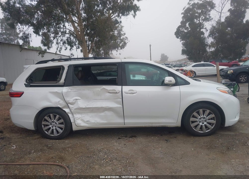 2017 TOYOTA SIENNA LIMITED PREMIUM 7 PASSENGER VIN: 5TDYZ3DC8HS844648