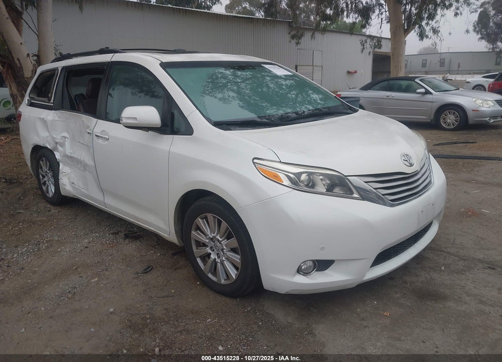 2017 TOYOTA SIENNA LIMITED PREMIUM 7 PASSENGER VIN: 5TDYZ3DC8HS844648