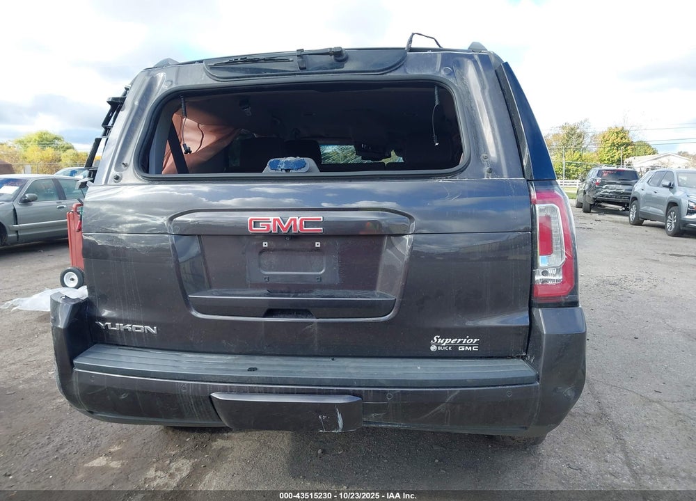 2018 GMC YUKON SLE VIN: 1GKS2AKC1JR112629