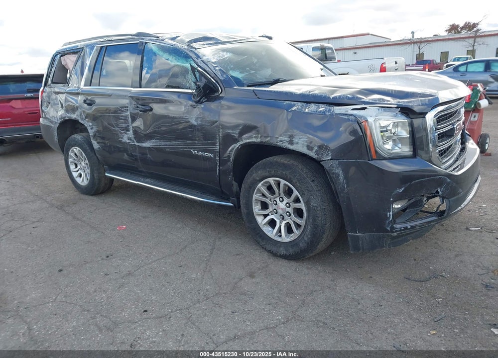 2018 GMC YUKON SLE VIN: 1GKS2AKC1JR112629