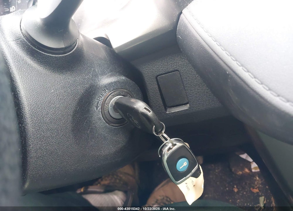 2014 TOYOTA RAV4 LE VIN: JTMBFREV5ED060209