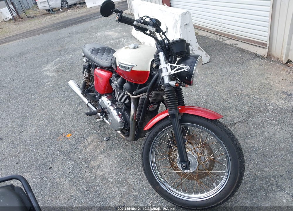 2012 TRIUMPH MOTORCYCLE BONNEVILLE VIN: SMT910K18CT520526
