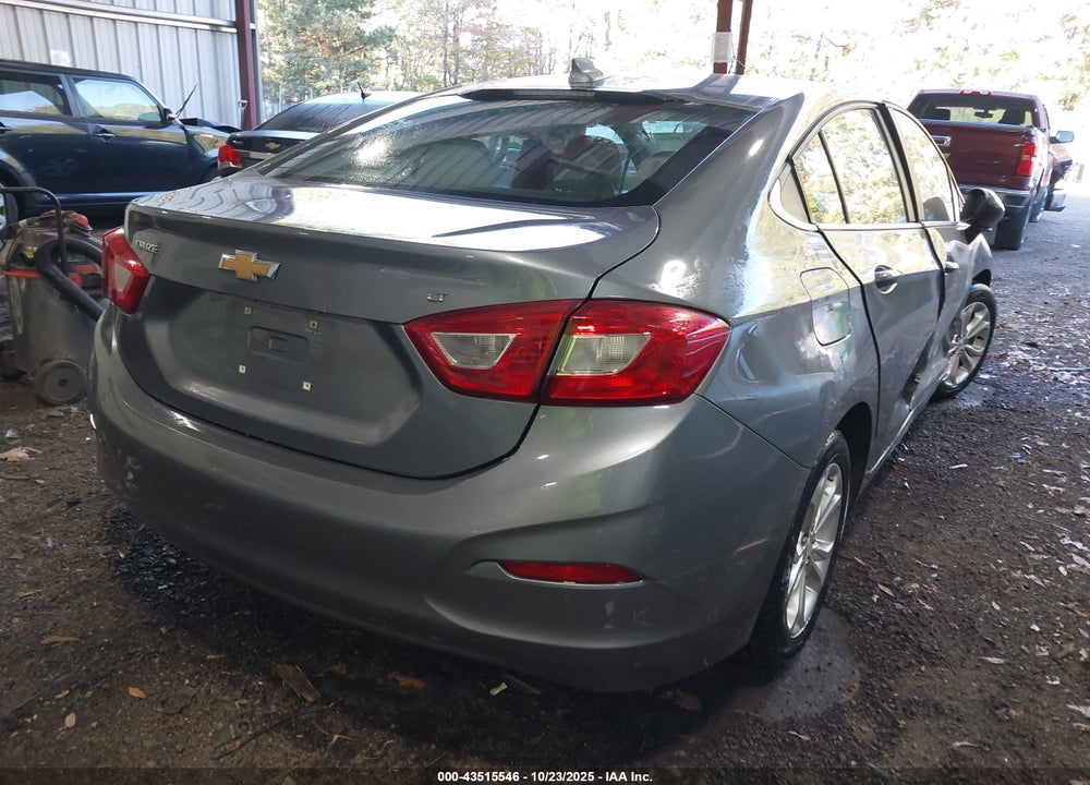 2019 CHEVROLET CRUZE LT VIN: 1G1BE5SM5K7139258