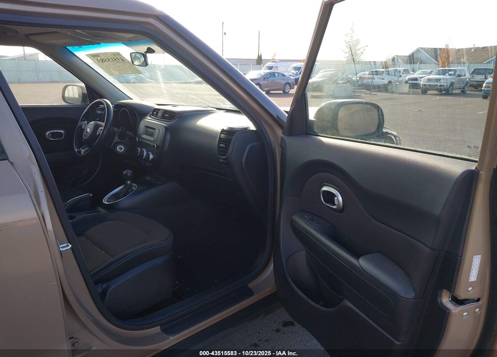 2015 KIA SOUL VIN: KNDJN2A25F7215049