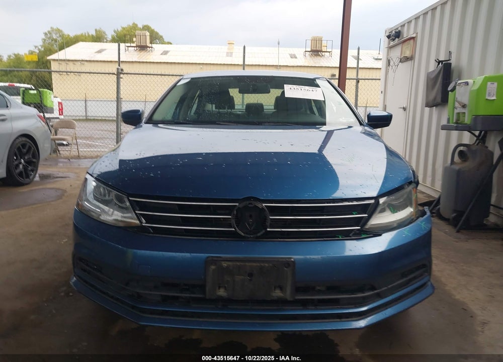 2017 VOLKSWAGEN JETTA VIN: 3VW2B7AJ8HM281814