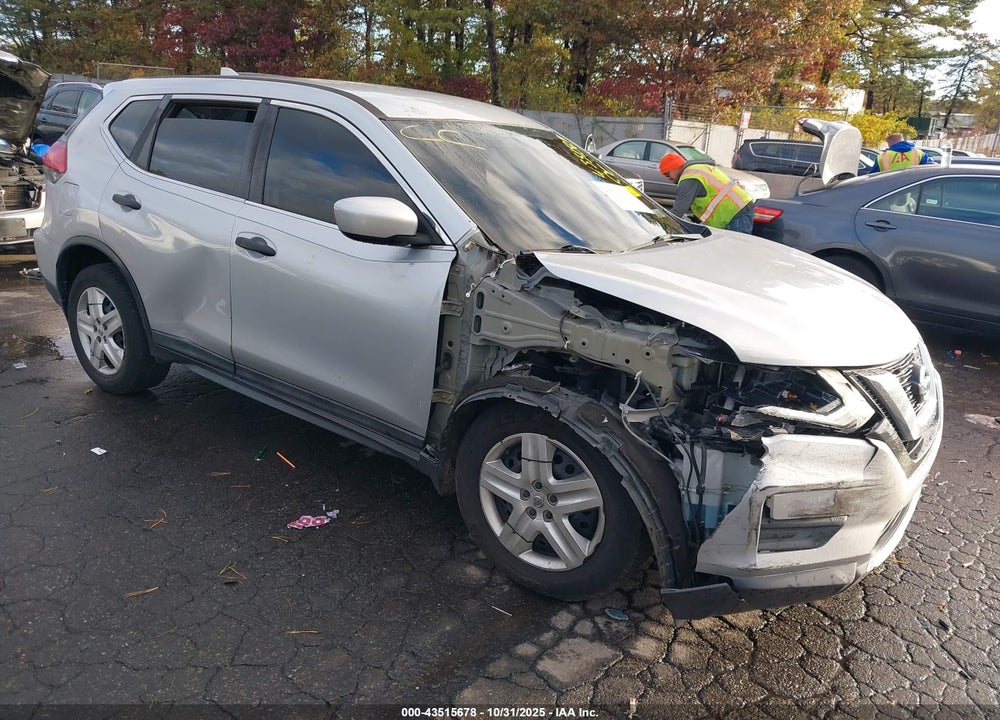 2017 NISSAN ROGUE S VIN: 5N1AT2MV6HC782842