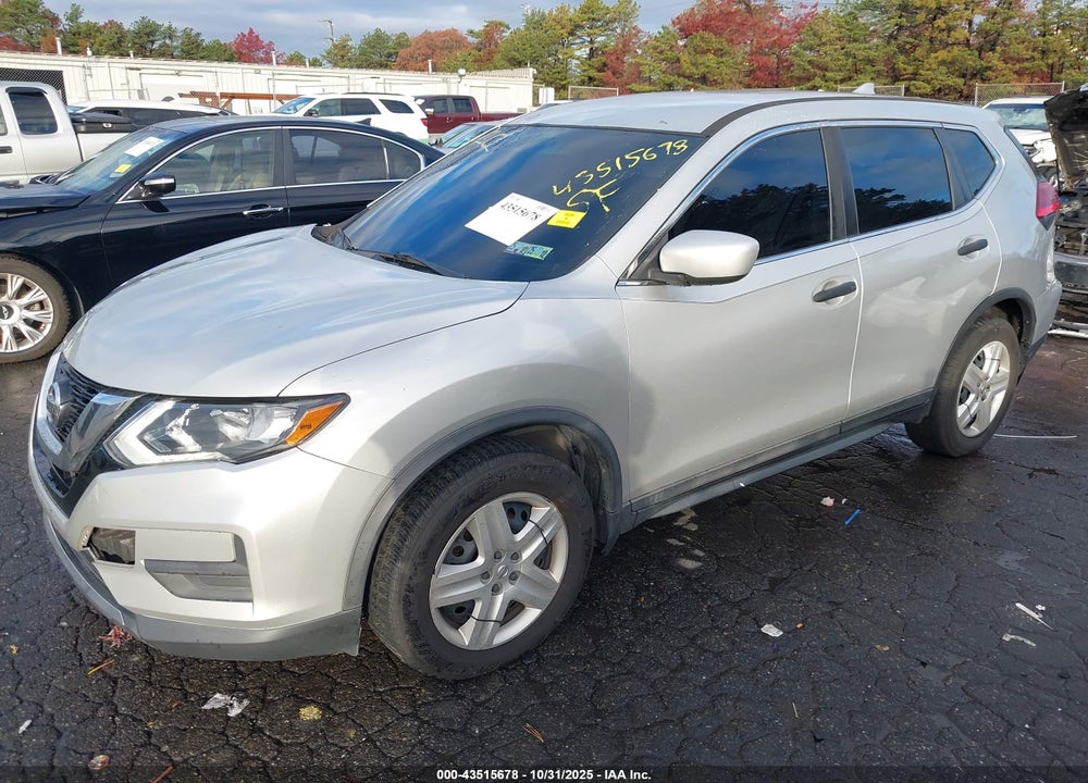 2017 NISSAN ROGUE S VIN: 5N1AT2MV6HC782842