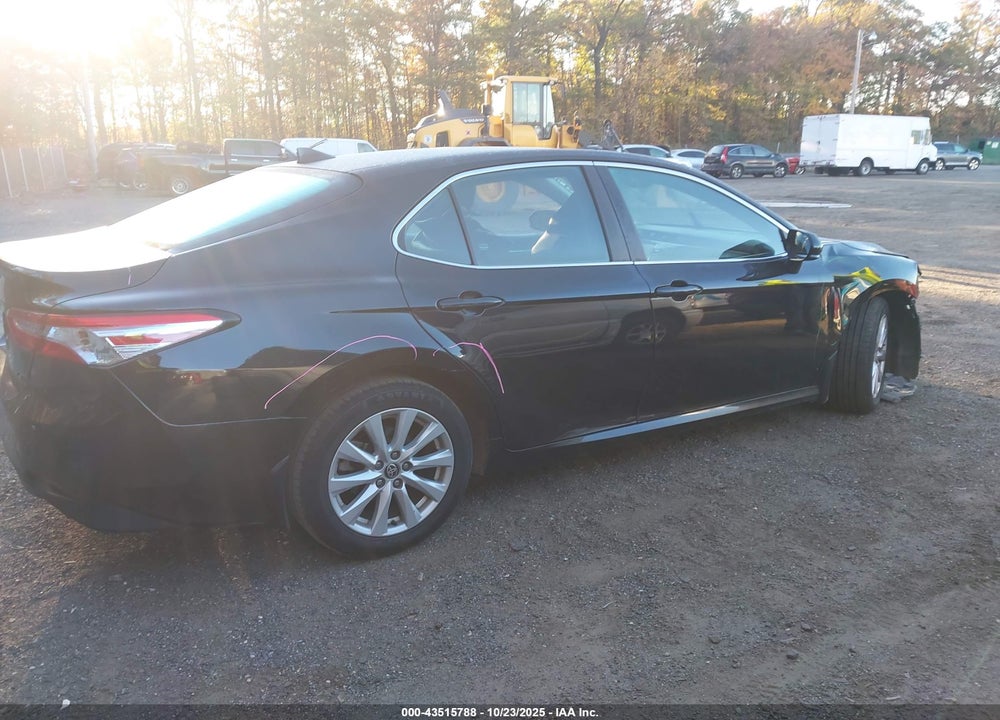 2020 TOYOTA CAMRY LE VIN: 4T1C11AK1LU507465