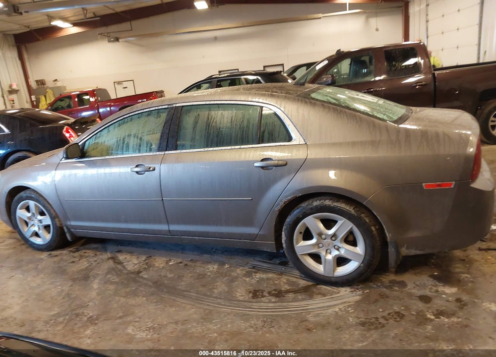 2011 CHEVROLET MALIBU VIN: 1G1ZB5E10BF227245