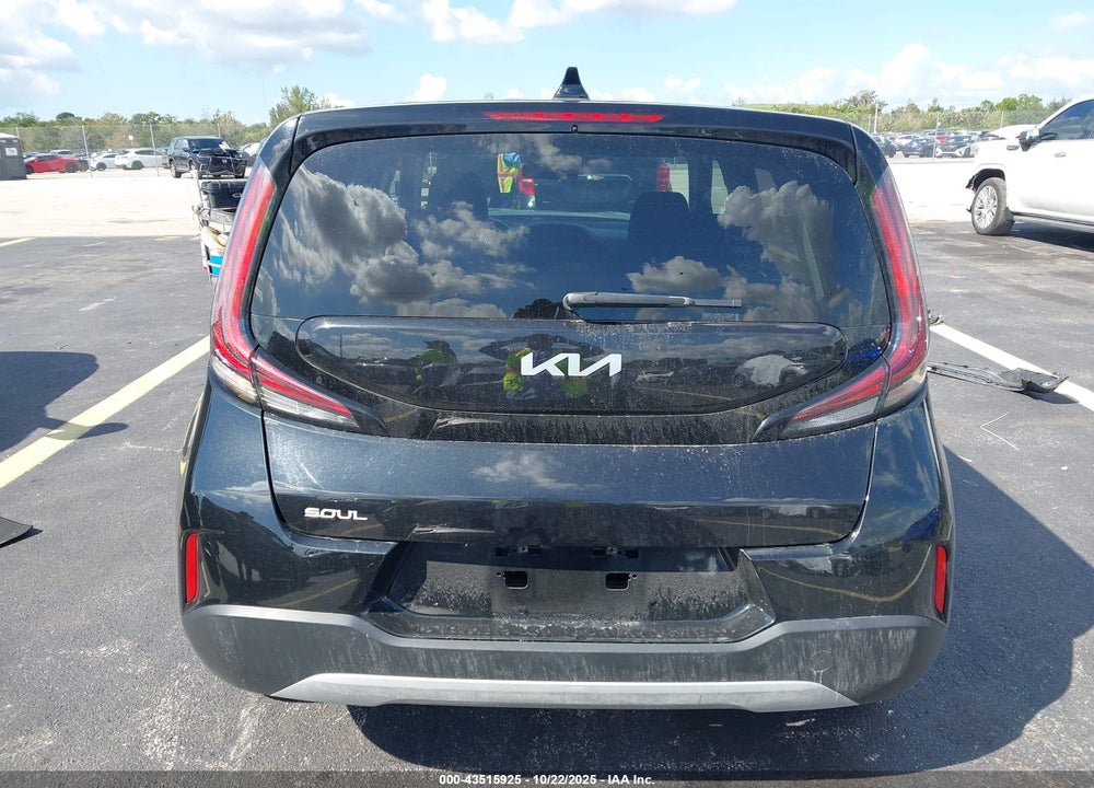 2023 KIA SOUL LX VIN: KNDJ23AU0P7874903