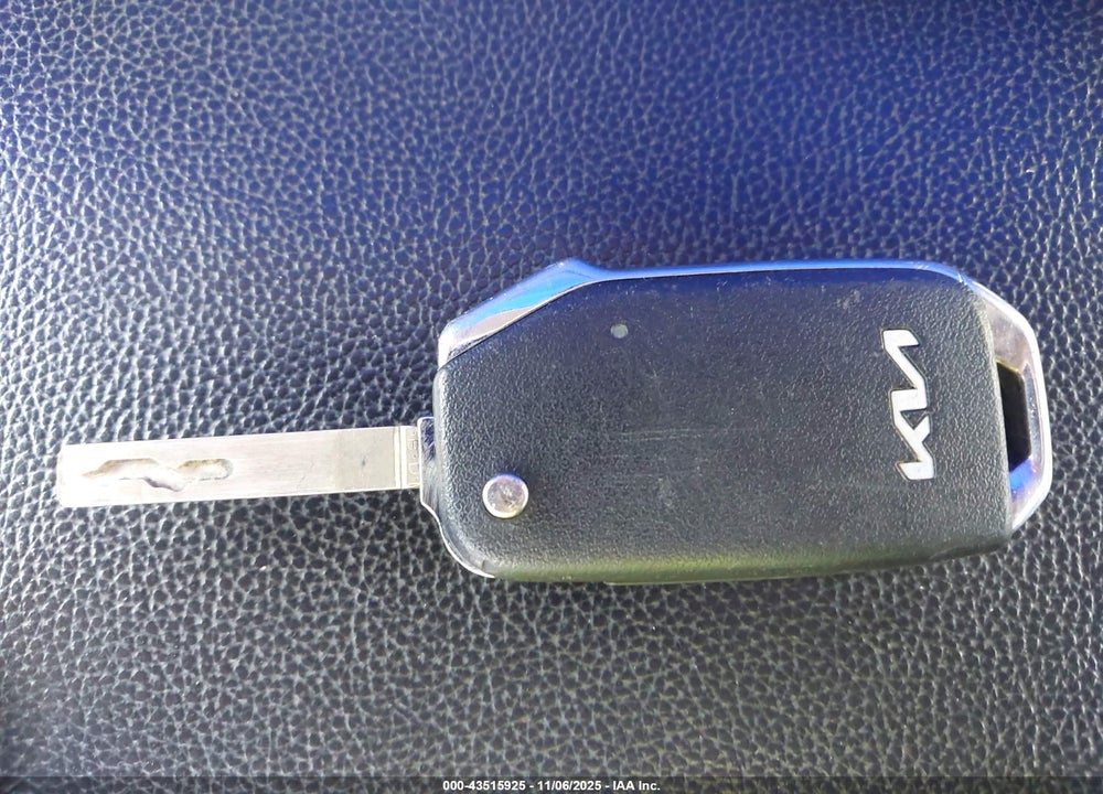 2023 KIA SOUL LX VIN: KNDJ23AU0P7874903
