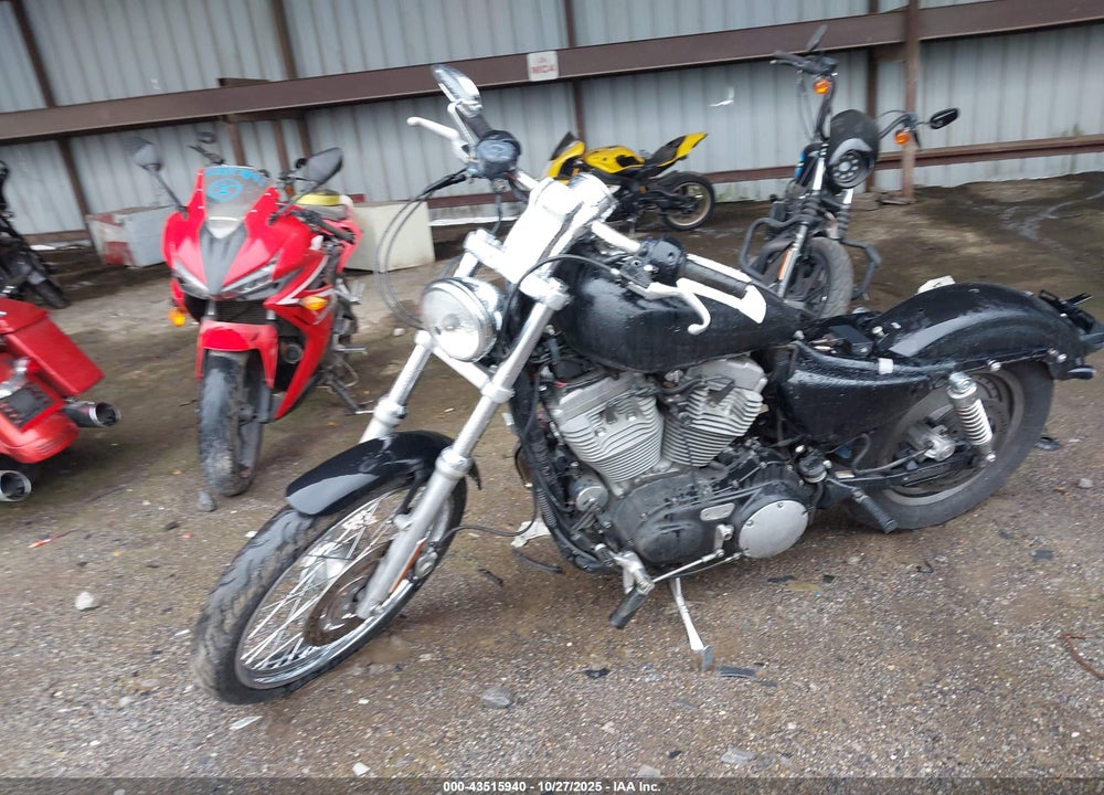 2006 HARLEY-DAVIDSON XL883 C VIN: 1HD4CJM156K437716