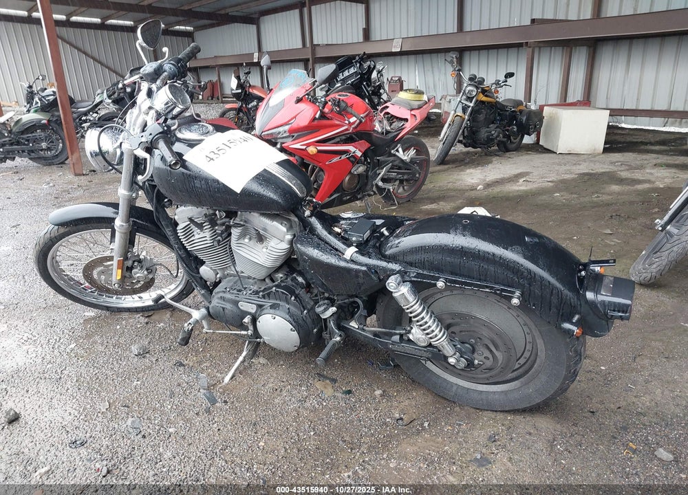 2006 HARLEY-DAVIDSON XL883 C VIN: 1HD4CJM156K437716