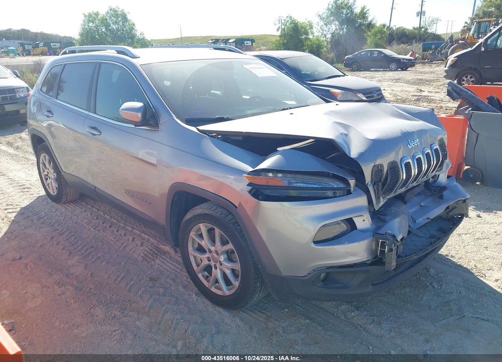 2014 JEEP CHEROKEE VIN: 1C4PJLCB5EW323829